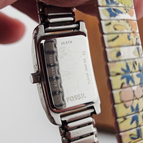 Fossil Women's Silver Tone Pull On Stretch Bracelet Watch Printed Floral Band - Picture 5 of 7